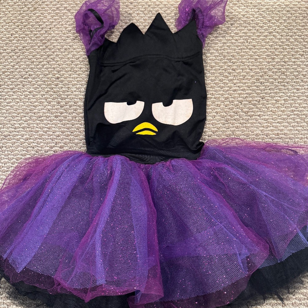 Halloween costume girl